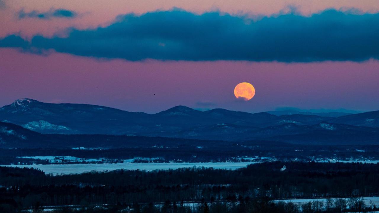 Mt. Philo Inn Ferrisburgh Dış mekan fotoğraf